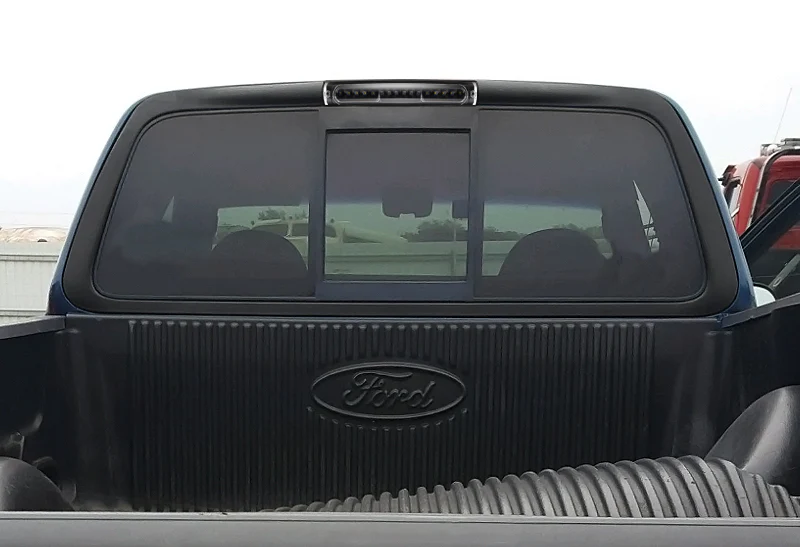 1997-1999 Ford F-250 / 2000-2005 Excursion 16-LED 3RD Brake Light Rear Stop Lamp - Black Housing Clear Lens - Image 5