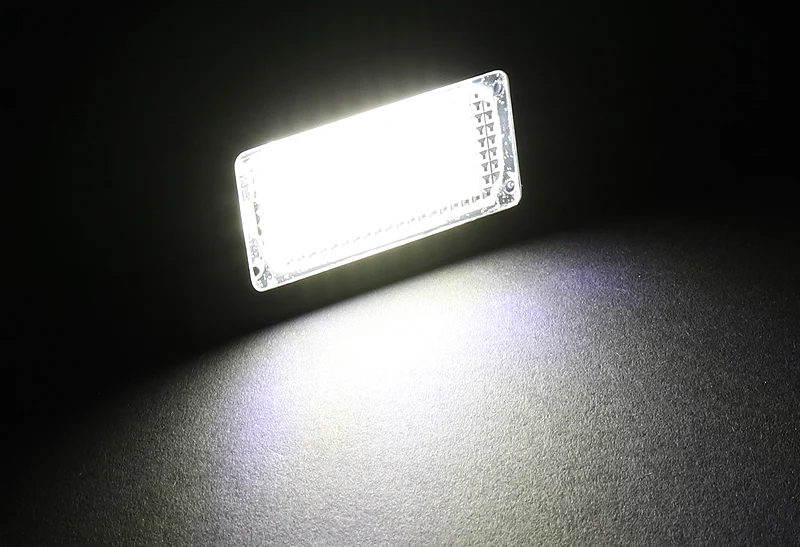 BMW E60 E61 E70 E71 E82 E84 E88 White 24-SMD 6000K LED License Plate Lights (2pcs) - Image 4